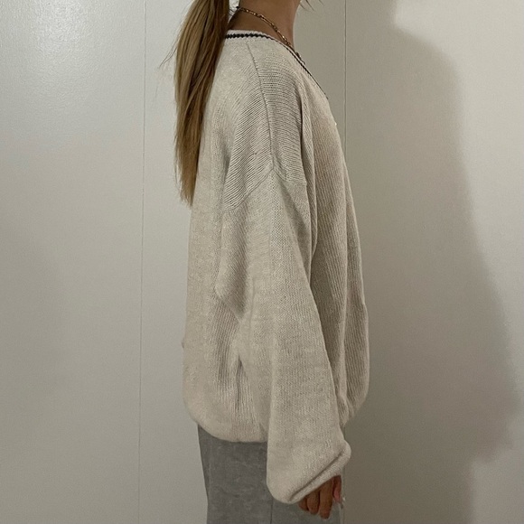 Vintage White Sweater - Picture 3 of 6